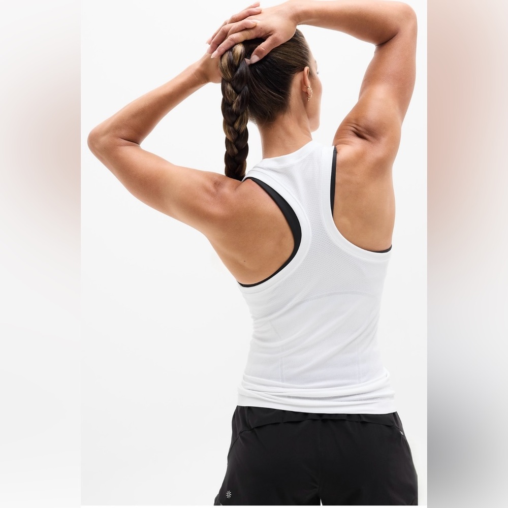 NWT-Athleta White Momentum Tank, Extra Large - Picture 5 of 9
